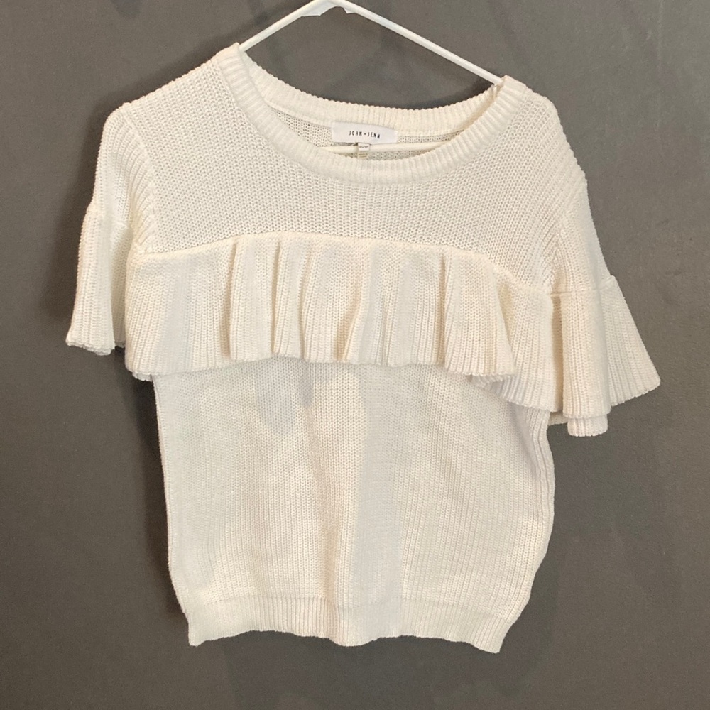 John+ Jenn size XS cream short sleeve top excellent condition